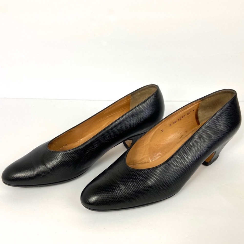 Robert Clergerie Paris Black Leather Pumps Size 9 - Picture 2 of 10